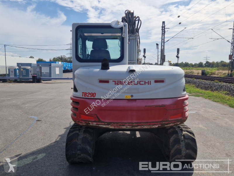 Багер Takeuchi