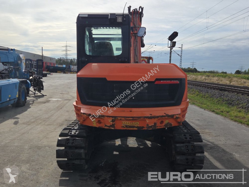 Excavadora JCB 86C-1