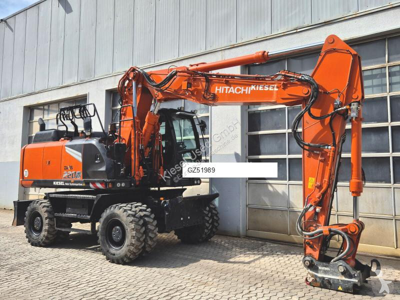 Excavadora Hitachi ZX220W-7