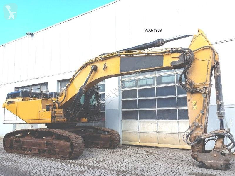 Excavadora Caterpillar
