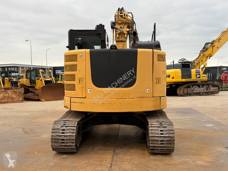 Pelle Caterpillar FLCR