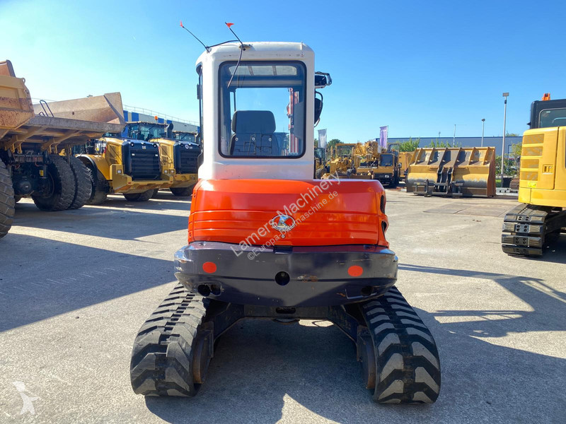 Багер Kubota 1613
