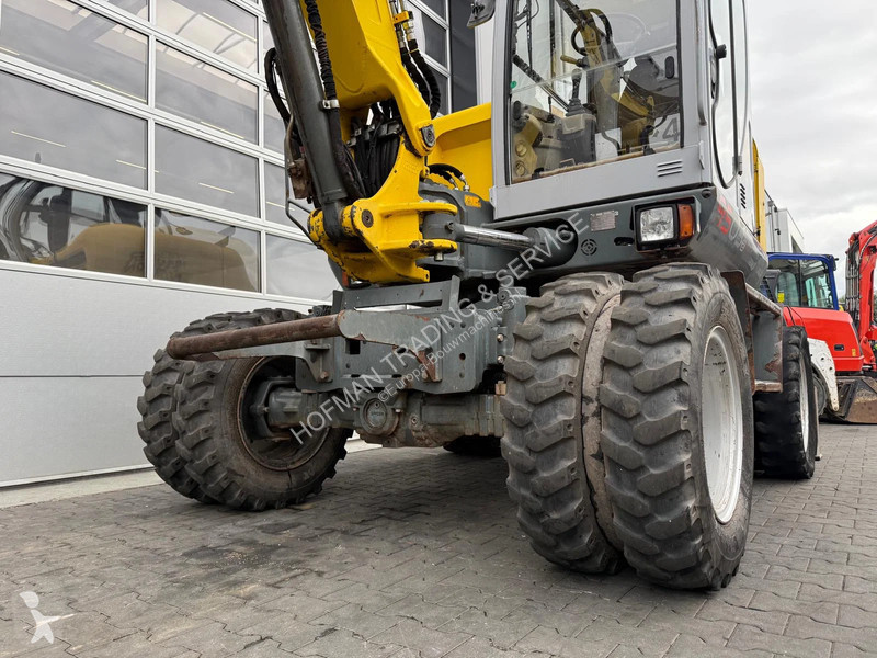 Pelle Wacker Neuson 2