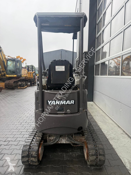 Багер Yanmar Vio17