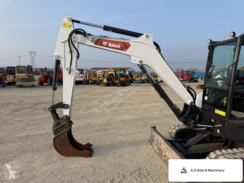Excavadora Bobcat