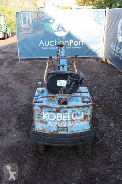 جرافة Kobelco