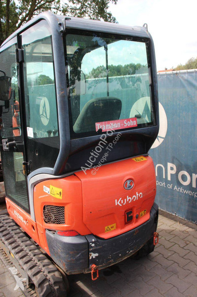 Багер Kubota KX018-4