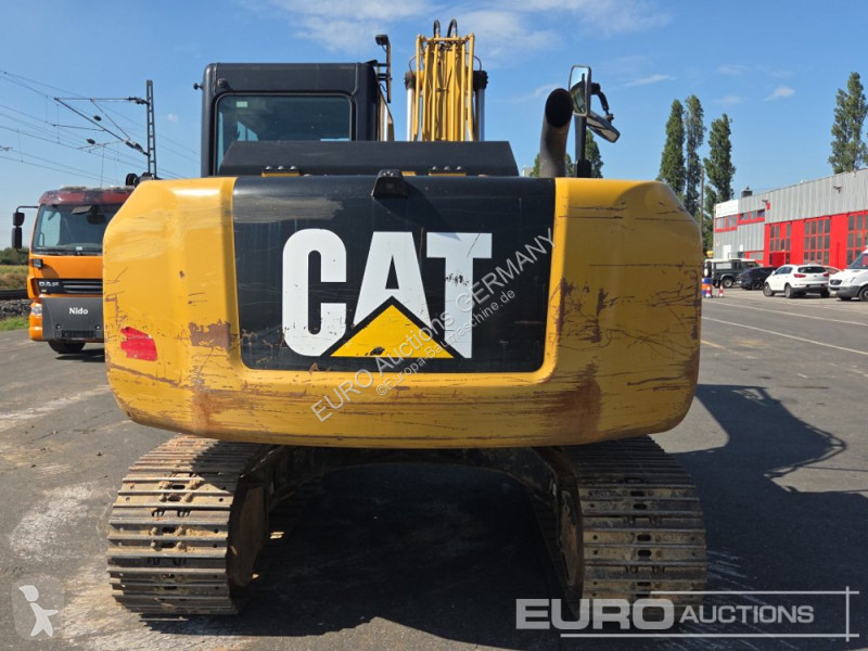 Excavadora Caterpillar GC