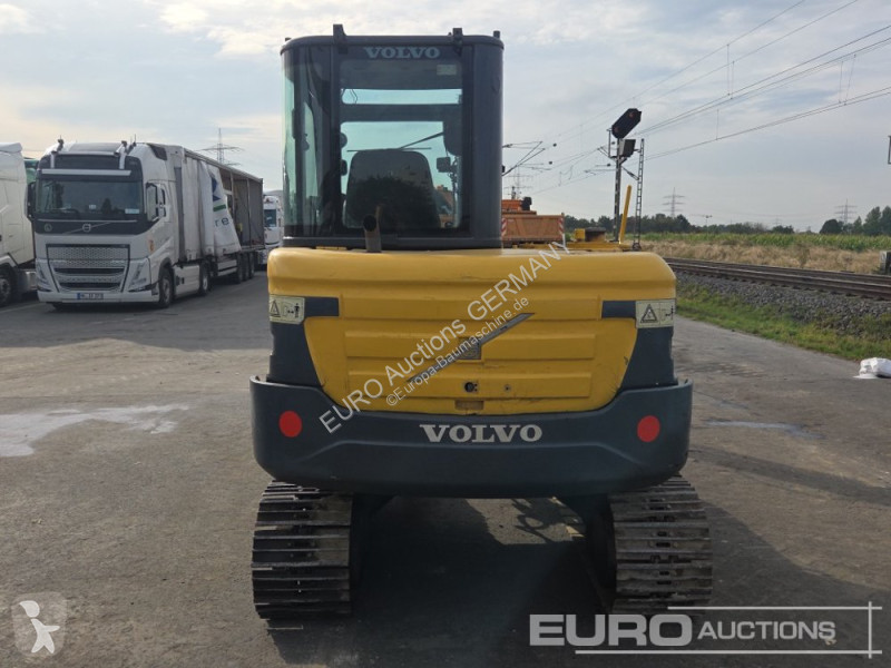 Багер Volvo EC60C