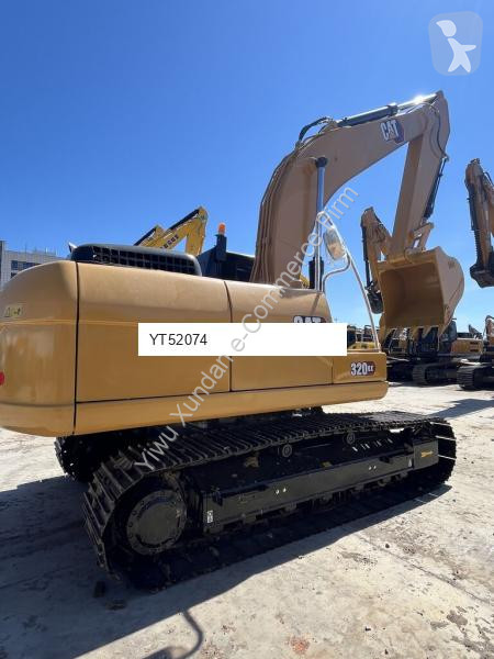 Escavadora Caterpillar