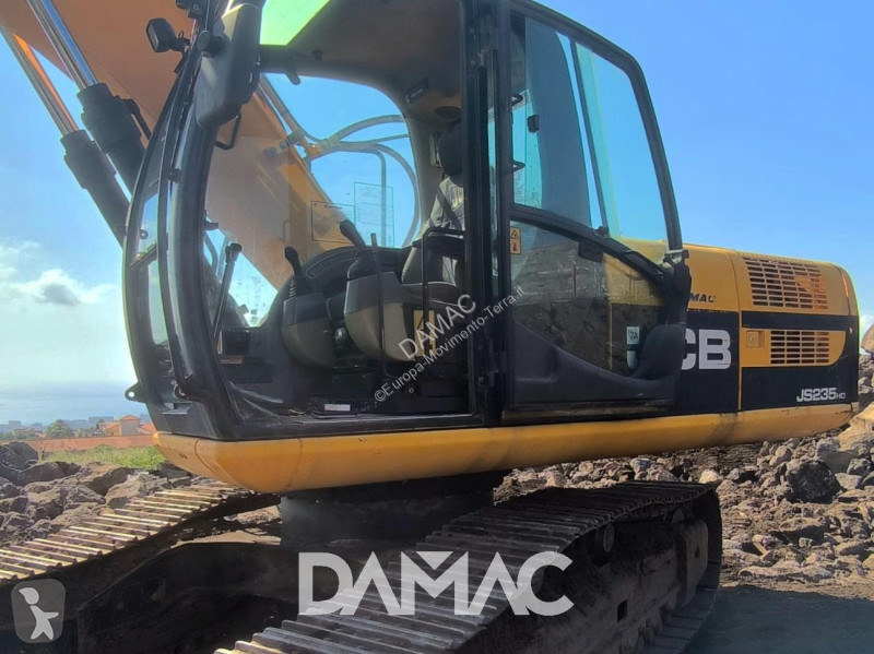Graafmachine JCB JS235HD