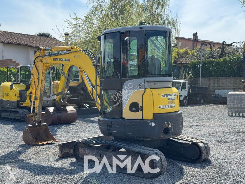 Pelle New Holland E35.2SR