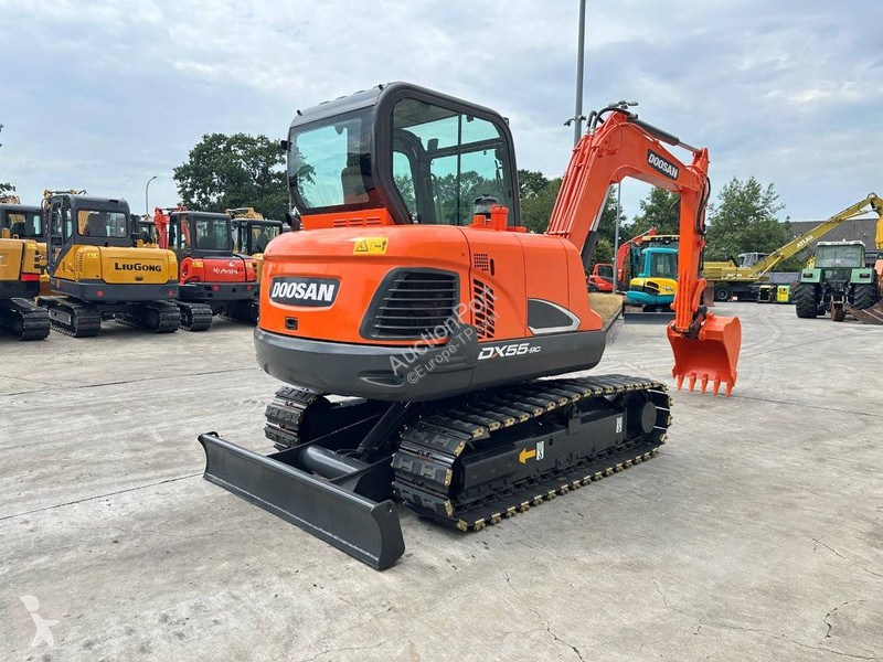 Excavadora Doosan 9C