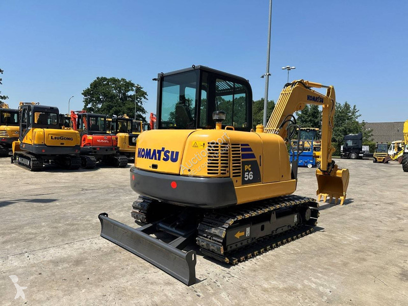 Graafmachine Komatsu 7