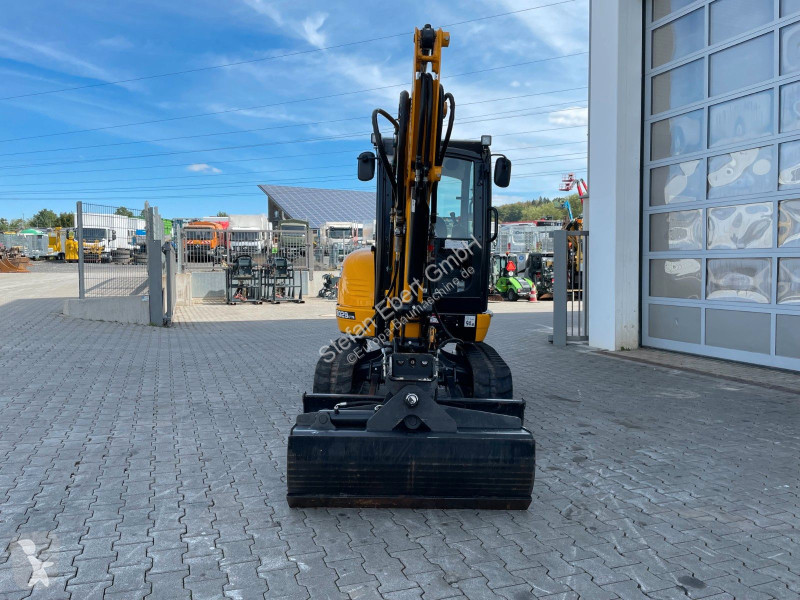 Excavadora JCB 9 CT / 151h / 2023 / Inkl....