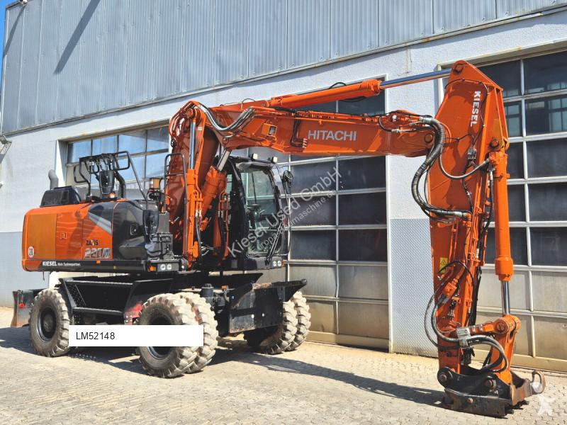 Екскаватор Hitachi ZX220W-7