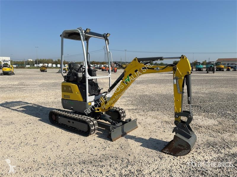 Екскаватор Wacker Neuson E