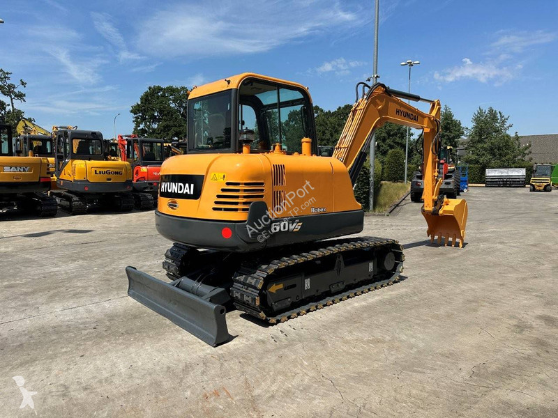 Екскаватор Hyundai R60VS