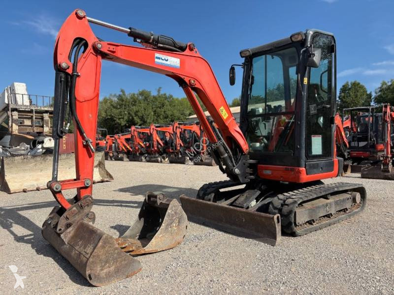 Екскаватор Kubota