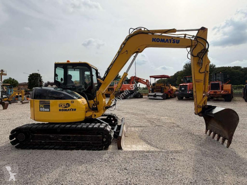 Екскаватор Komatsu 88MR6