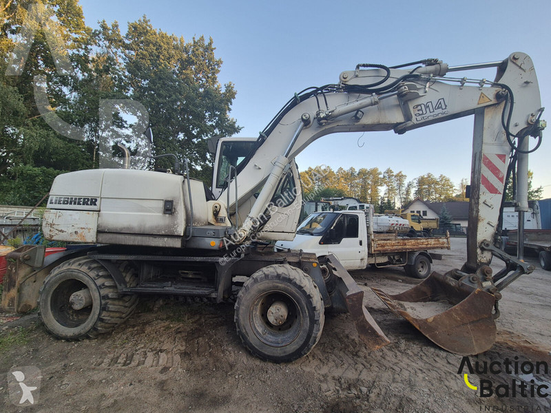 Екскаватор Liebherr