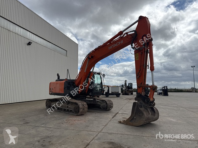 Kotrógép Hitachi 5B
