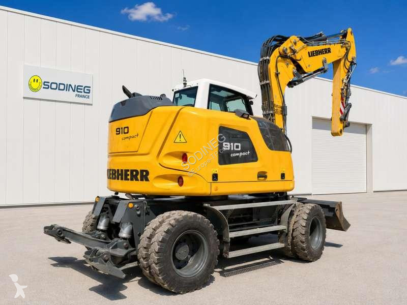 Koparka Liebherr  A 910 COMPACT LITRONIC