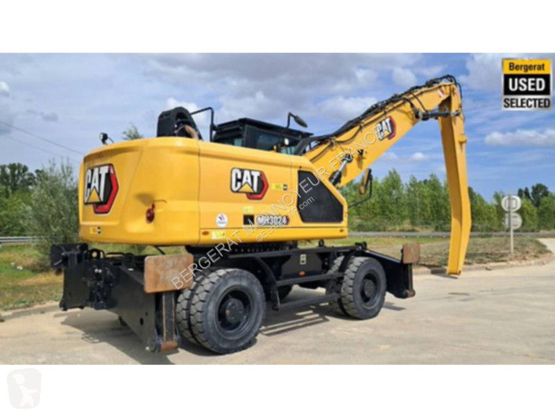 Escavadora Caterpillar MH3024