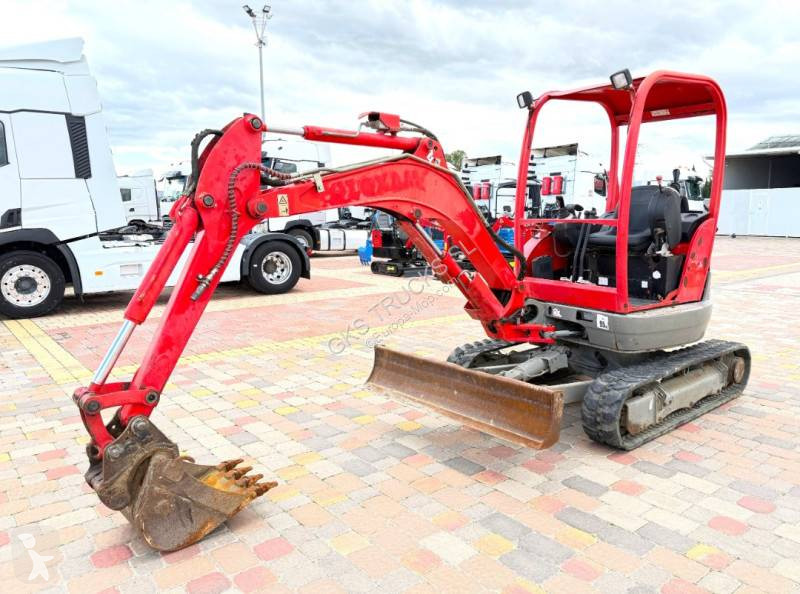 Экскаватор JCB