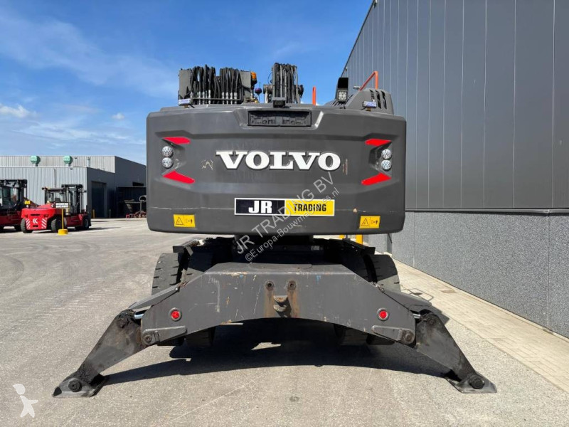 Экскаватор Volvo E