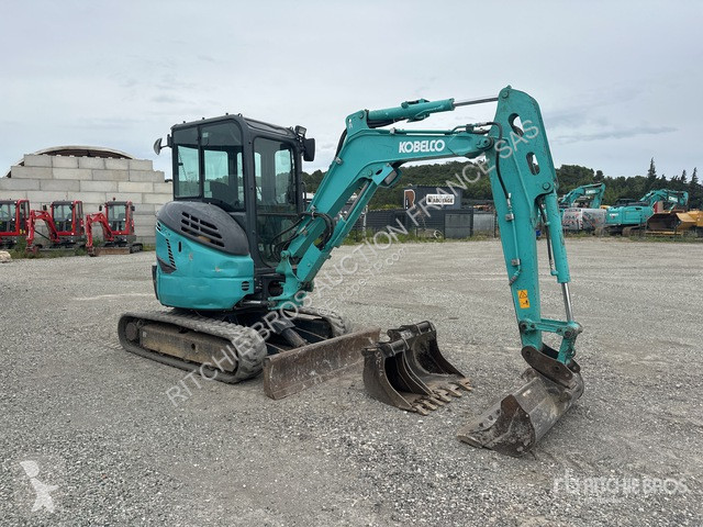 Escavadora Kobelco SK28SR-6E