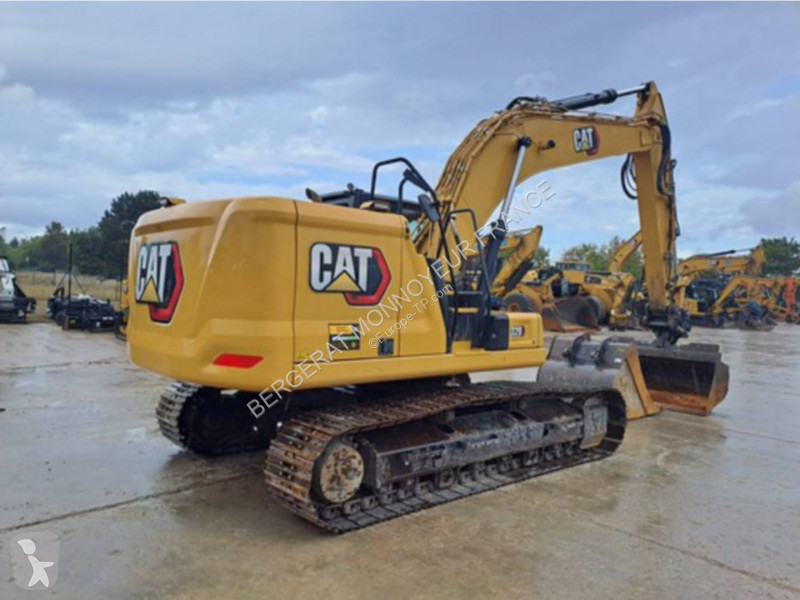 Escavadora Caterpillar