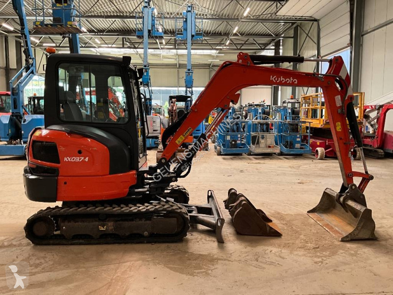Kotrógép Kubota 0374