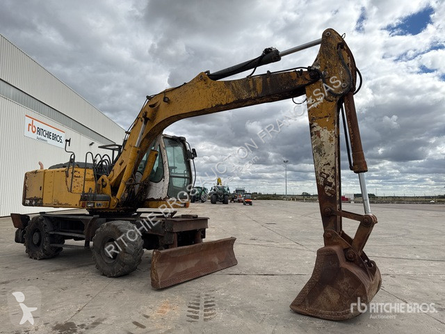 Экскаватор Liebherr  A904 C L