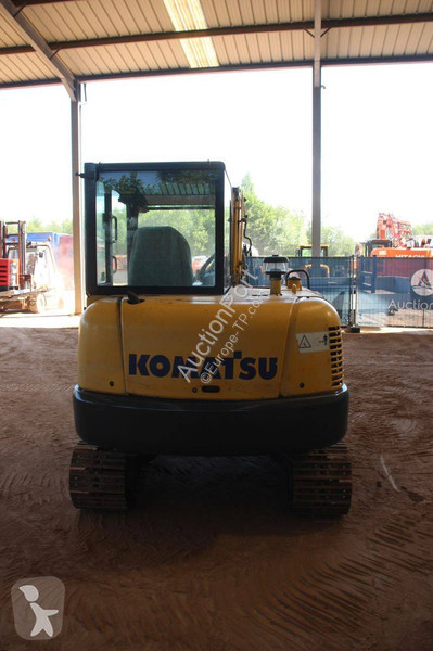 Excavadora Komatsu 7