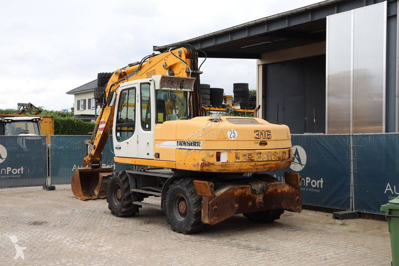 جرافة Liebherr