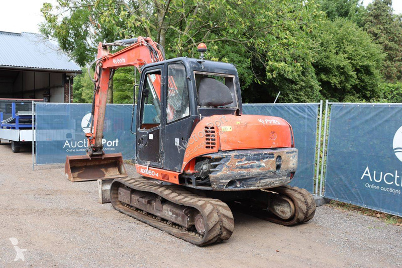 Excavadora Kubota KX080-4