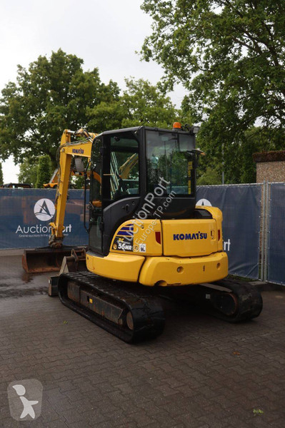 Excavadora Komatsu PC55MR-5E0