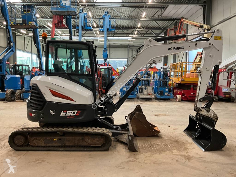 جرافة Bobcat 50z