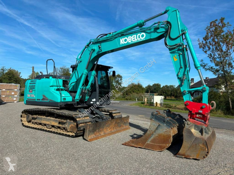 جرافة Kobelco SK 130 LC-11