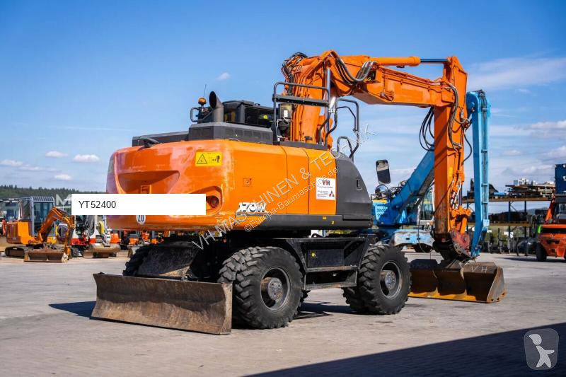 جرافة Hitachi 6