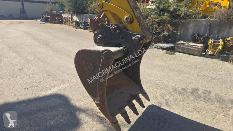 جرافة Yanmar