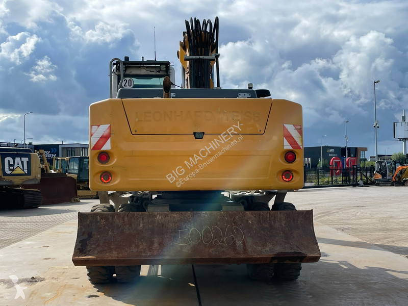 جرافة Liebherr A920