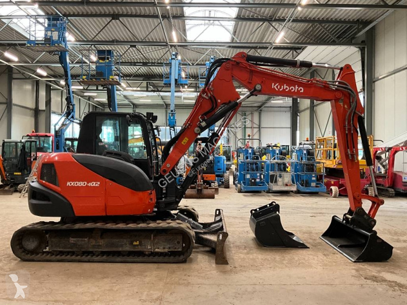 جرافة Kubota 0804 A 2