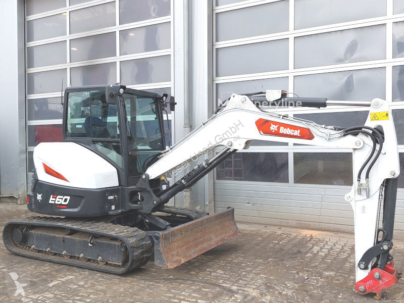 جرافة Bobcat