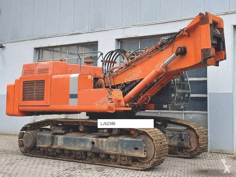 جرافة Hitachi LCD-3