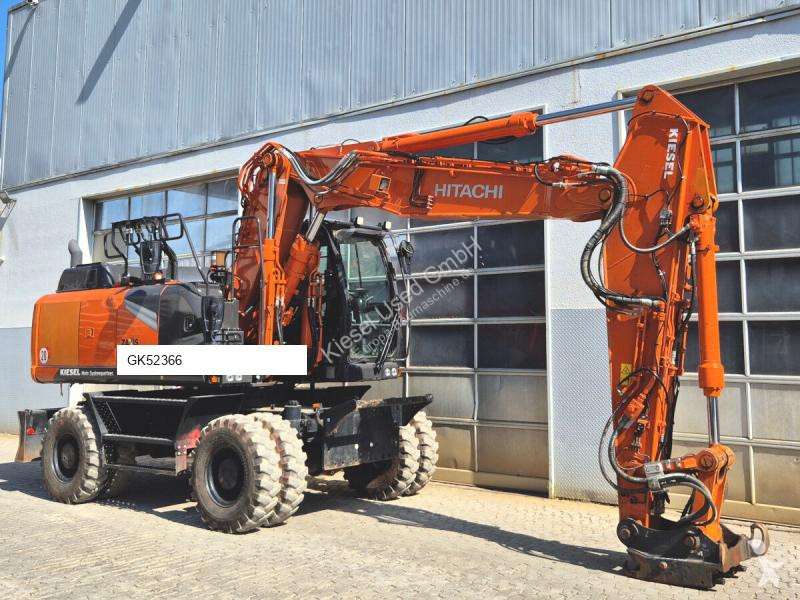 جرافة Hitachi ZX220W-7
