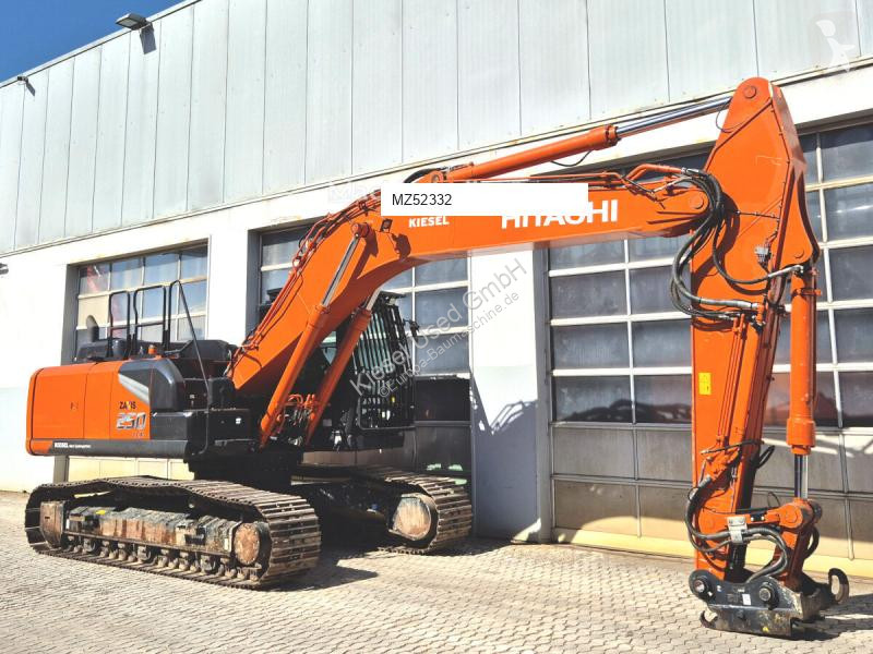 جرافة Hitachi 7