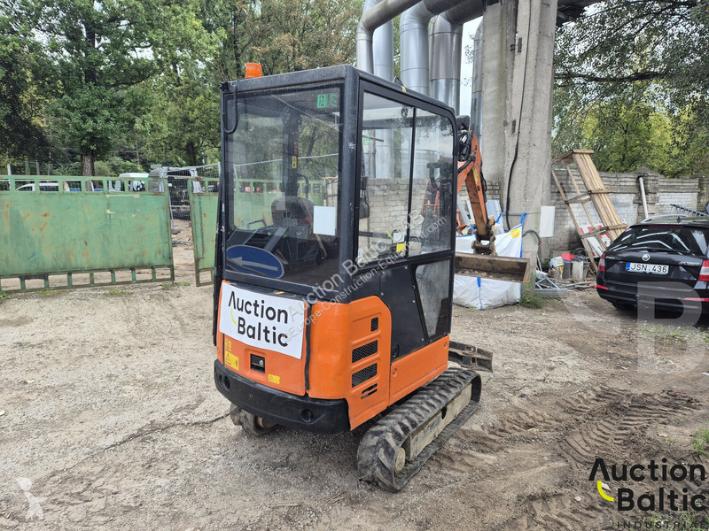 جرافة Hitachi ZX19-5A CR