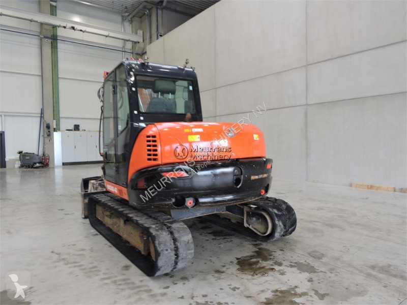 جرافة Kubota KX080-4